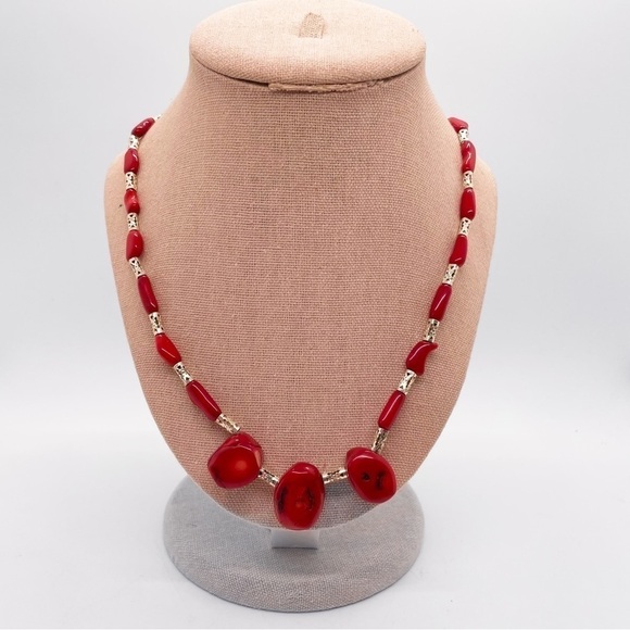 Unique Artsy Red Beaded Necklace with Silver Tone Details. - Picture 1 of 4